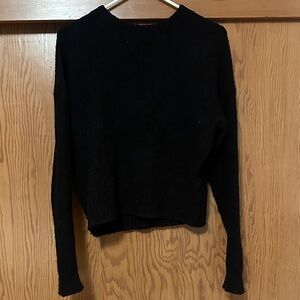 Everlane Charcoal Knit Pullover